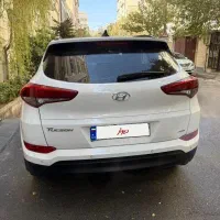توسان ۲۰۱۷|خودرو سواری و وانت|تهران, کامرانیه|دیوار