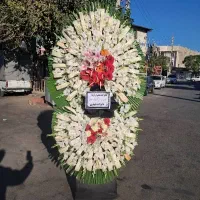 انواع تاج گل برای مراسمات ترحیم|گل و گیاه طبیعی|تهران, یاخجی آباد|دیوار