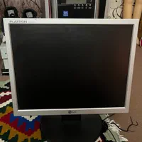 مانیتور و کیبورد