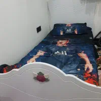 تخت تک نفره با بوفه وفرش ۴متری