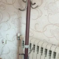 رخت آویز ایستاده|بندرخت و رخت‌آویز|رشت, دروازه لاکان|دیوار
