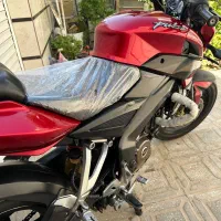 ns 200