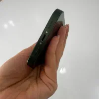 آیفون ۱۳ نرمال در حد نو
