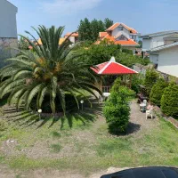 ویلا ۳خواب ۷۰۰ متر حاجی بکنده رو به دریا|اجارهٔ کوتاهمدت ویلا و باغ|خشکبیجار, |دیوار