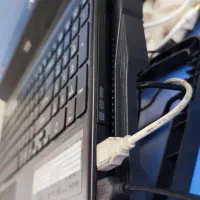 رایانه همراه|رایانه همراه|بروجن, |دیوار