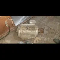 پوسته ا لکترو موتور  با شافت و بلبرینگ