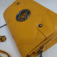 کیف دوشی زنانه با سگک فندی و رنگ خردلی|کیف، کفش، کمربند|قم, پردیسان|دیوار