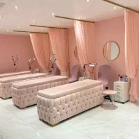 دکور آرایشگاه و تجهیزات آرایشگاه