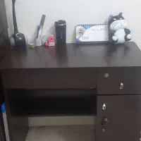 میز و صندلی