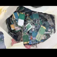 فروشی (خریدار)گوشی خراب همه نوع بردسبز درمحل