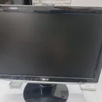 ۲ عدد مانیتور 17 اینچ lg ال سی دی جهت دوربین