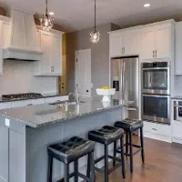 آپارتمان ۱۱۰ متری خیابان گلشهر ۱