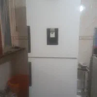 یخچال سالم بدون خط و خش مایل به معاوضه هستم