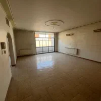 ساختمان-نیمه-کاره-همراه-با-250-متر-تجاری