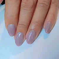 کاشت ناخن و ترمیم فقط ۳۰۰ تومان