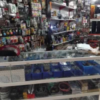 فروش کامل یک باب مغازه تزعیناتی با کلیه وسایل|فروشگاه و مغازه|سیسخت, |دیوار