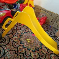 سرسره سالم|اسباب‌بازی بچه|نیمروز, |دیوار