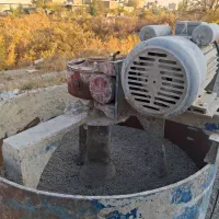 دستگاه بلوک زنی و همزن تک فاز|ماشین‌آلات صنعتی|قزوین, |دیوار