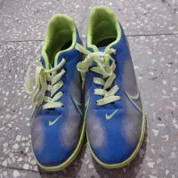 کفش فوتسالی