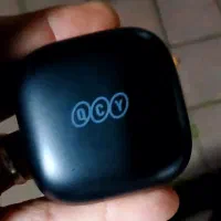 ایرپاد نسل سوم مارک QCY کاملا نو و سالم
