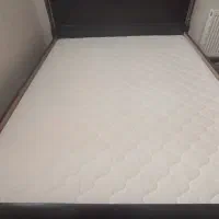 تخت دونفره