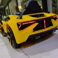 ماشین شارژی LAMBORGHINI سه موتوره|اسباب‌‌بازی|کرج, کمال‌شهر|دیوار