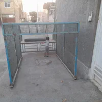 قفس مرغ سگ
