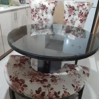 میز غذاخوری ۴ نفره