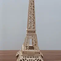 ایفل چوبی تزیینی