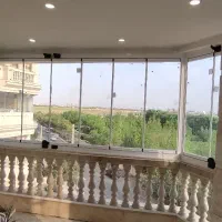 شیشه تاشو بالکنی