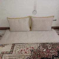کناره و پشتی