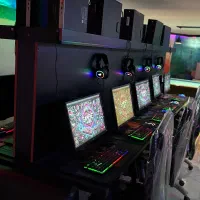 ۱۰ عدد سیستم گیمینگ مناسب گیم نت|رایانه رومیزی|اصفهان, آبشار|دیوار