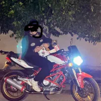 بنلی ۳۰۰(نیست در جهان)فروش فوری