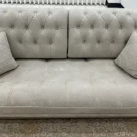 مبل ومیزجلومبلی