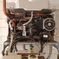 نصب و تعمیرات انواع خدمات تاسیساتی در استان گیلان|خدمات پیشه و مهارت|رشت, استادسرا|دیوار