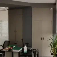 منشی خانم مطب دندانپزشکی