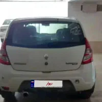 خودرو ساندرو