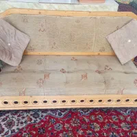 مبل چوبی سالم کم جا