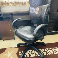 میز و صندلی کامپیوتر تمیز|میز تحریر و کامپیوتر|گرمسار, |دیوار