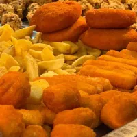 نیازمند نیروی خانم