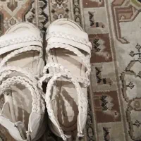 کفش  دخترانه در حد نو