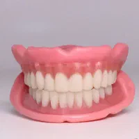 زیبایی|خدمات آرایشگری و زیبایی|محلات, |دیوار