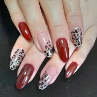 کاشت ناخن ، خدمات ناخن در فاز۳ سهند|خدمات آرایشگری و زیبایی|سهند, |دیوار