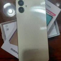 گوشی در حد به قیمت