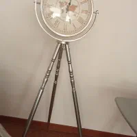 ساعت ایستاده استیل