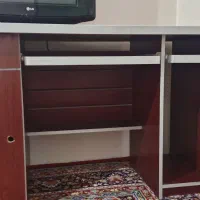 میز کامپیوتر