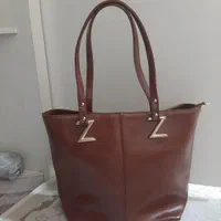 کیف چرم برند زانتی نونو .مشخصه توی عکس|کیف، کفش، کمربند|اهواز, فاز ۲ پادادشهر|دیوار