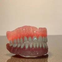 ساخت پروتز دندان مصنوعی در محل شما(دندانسازی سیار)|پزشکی|دورود, |دیوار