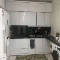 رهن-اپارتمان-90-متری-با-پارکینگ-و-انباری-کریمی24
