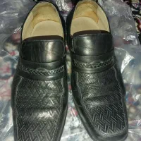دوتا کفش مردانه سایز۴۰چرم بدون پارگی وزدگی